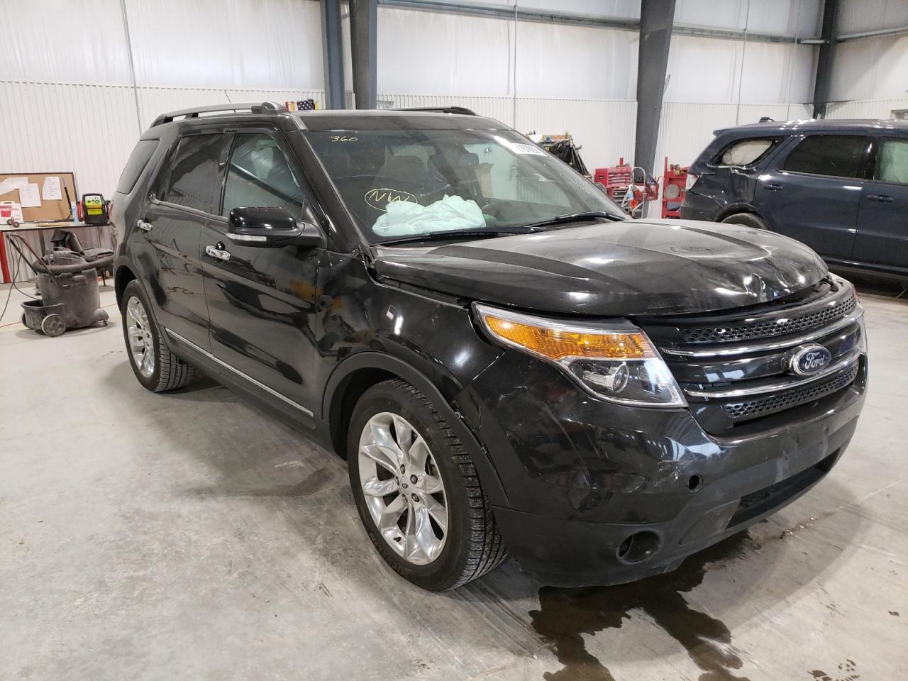 FORD EXPLORER L 2014 with VIN 1FM5K7F83EGA96951 - Photo from auction