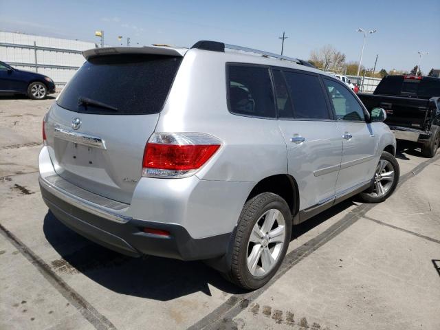Photo 4 from auction – 2011 TOYOTA HIGHLANDER with VIN 5TDDK3EH2BS059031