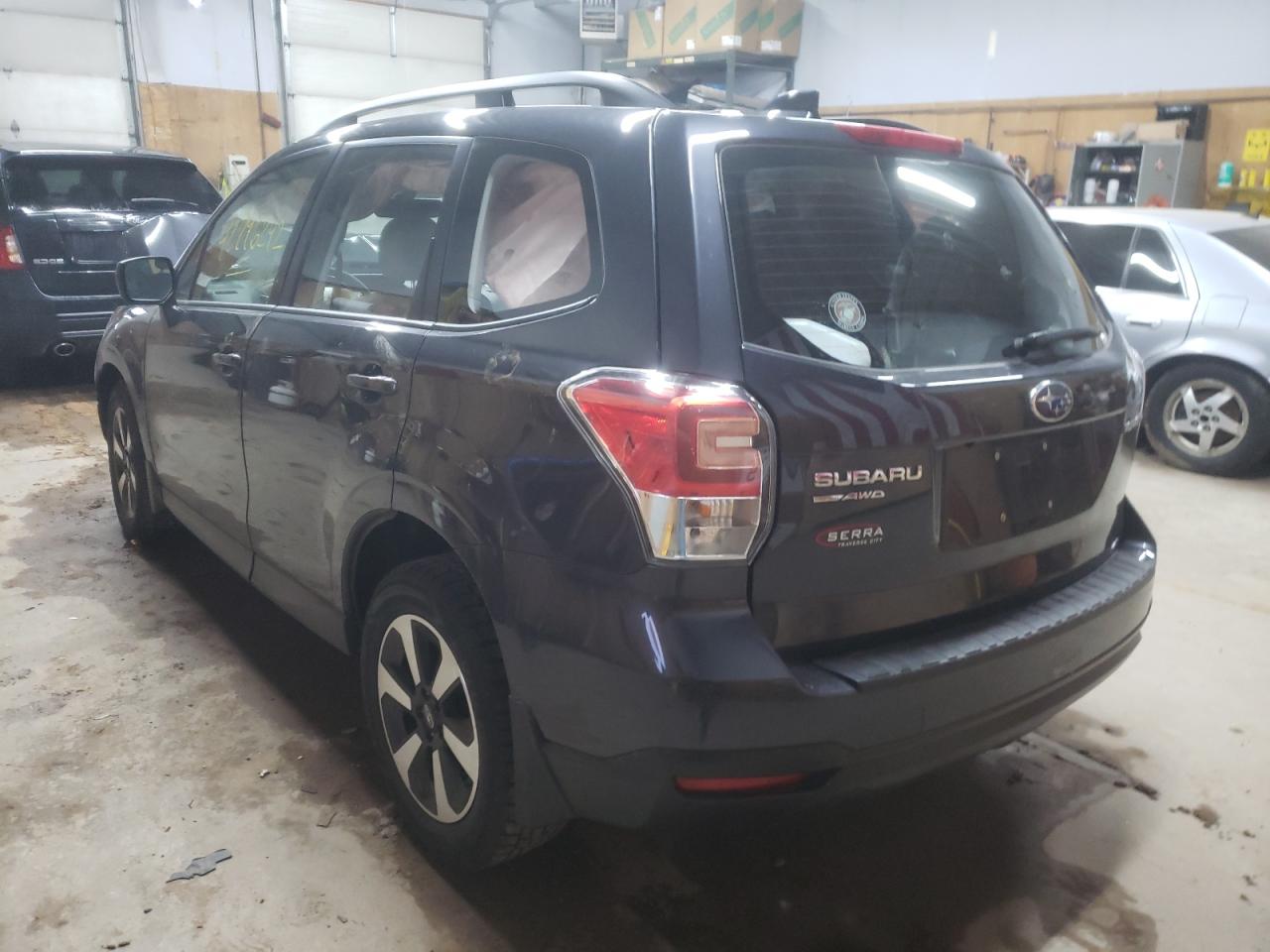Photo 3 from auction – 2018 SUBARU FORESTER 2 with VIN JF2SJABC6JH601503