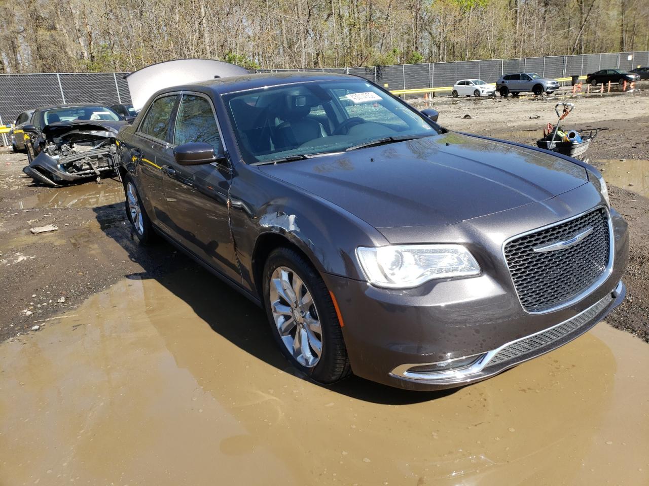 CHRYSLER 300 LIMITE 2017 with VIN 2C3CCARG7HH582622 - Photo from auction