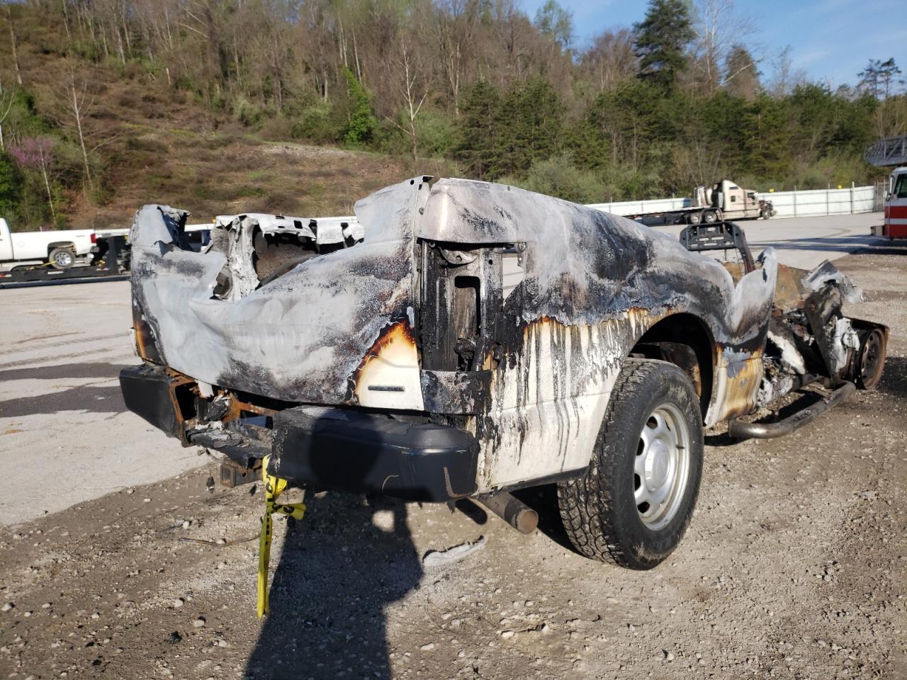 Photo 4 from auction – 2015 FORD F150 SUPER with VIN 1FTFX1EF0FFC31043
