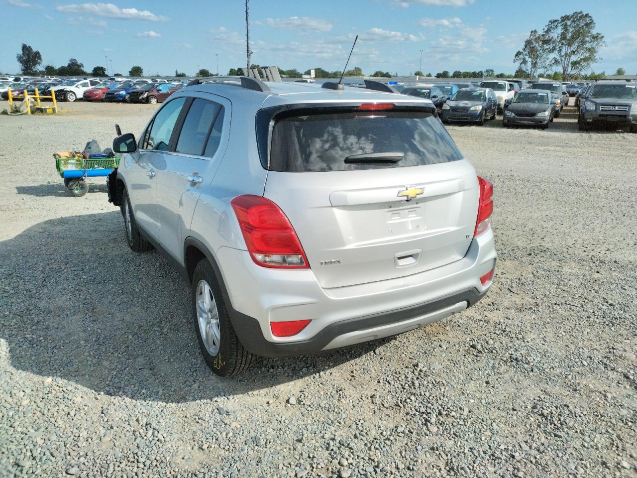 Photo 3 from auction – 2018 CHEVROLET TRAX 1LT with VIN KL7CJLSB5JB557032