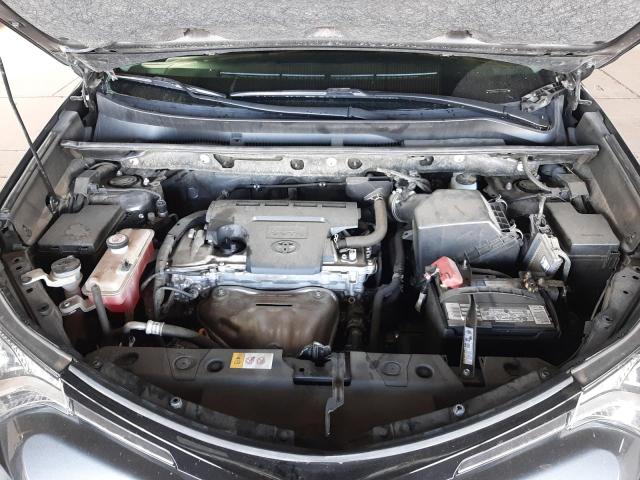 Photo 7 from auction – 2017 TOYOTA RAV4 LE with VIN JTMZFREV4HJ111865