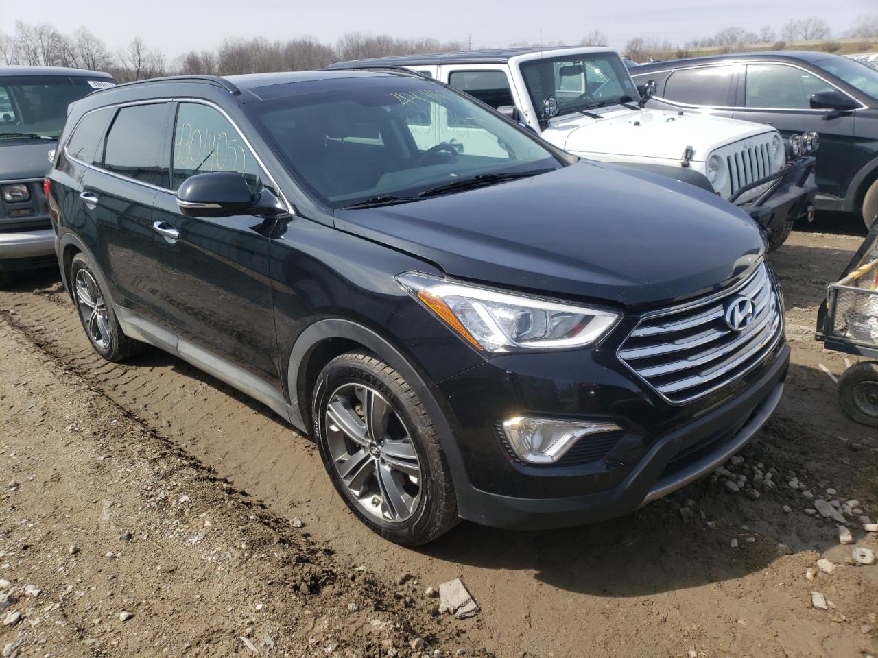 HYUNDAI SANTA FE S 2016 with VIN KM8SRDHF4GU163487 - Photo from auction