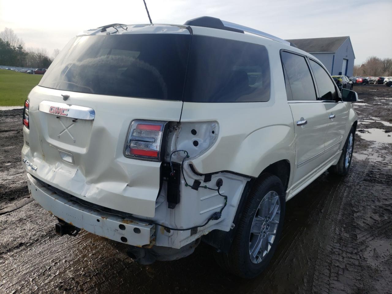 Photo 4 from auction – 2014 GMC ACADIA DEN with VIN 1GKKRTKDXEJ185017