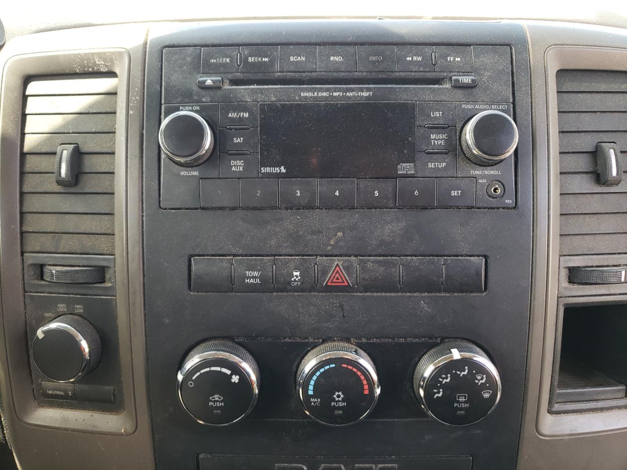 Photo 9 from auction – 2012 DODGE RAM 1500 S with VIN 3C6JD7AT1CG136610
