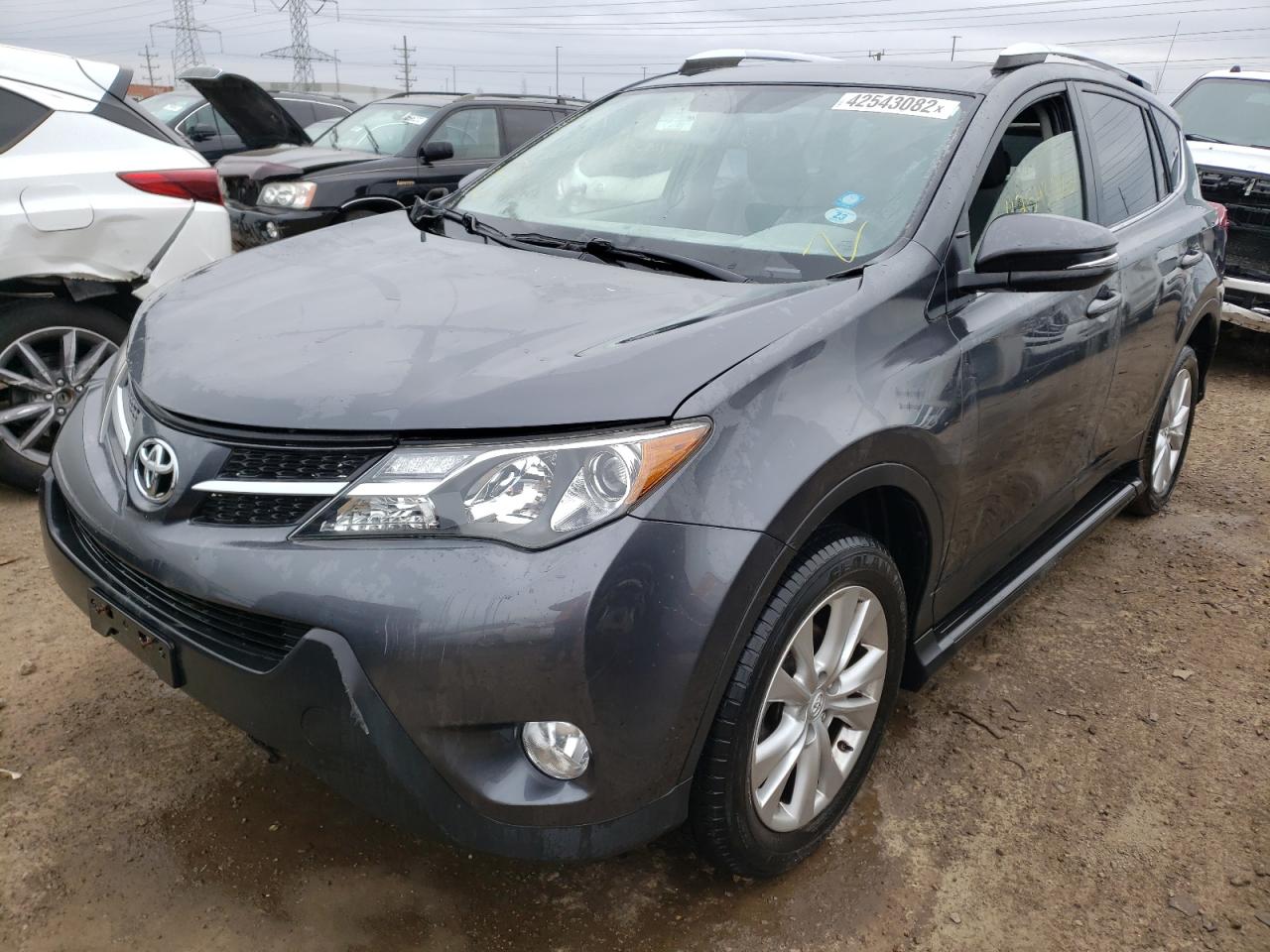 Photo 2 from auction – 2015 TOYOTA RAV4 LIMIT with VIN JTMDFREV4FD110995