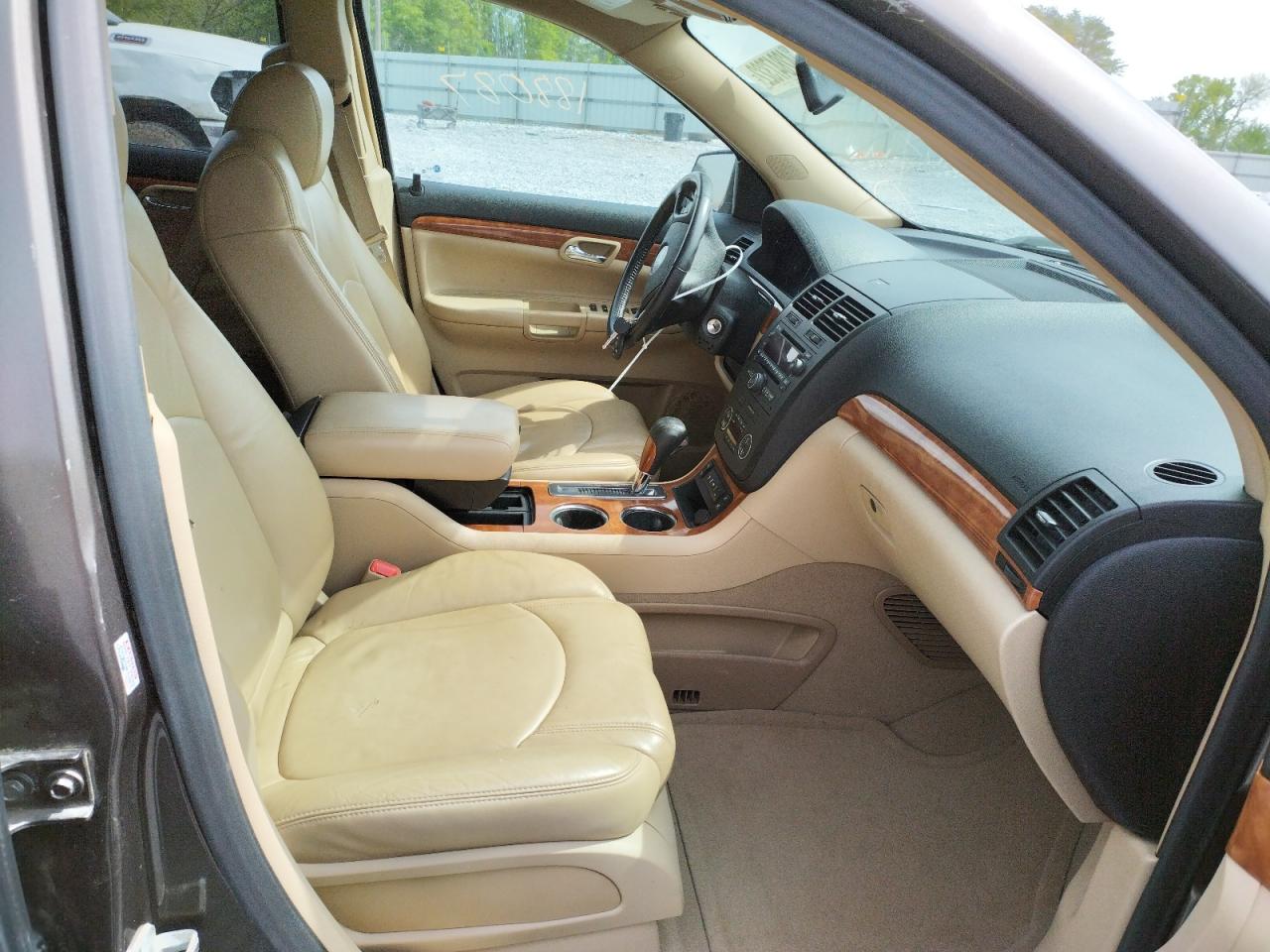 Photo 5 from auction – 2007 SATURN OUTLOOK SP with VIN 5GZER33787J157574