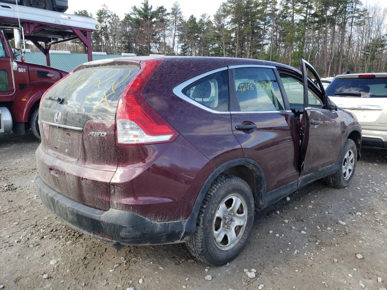 Photo 4 from auction – 2013 HONDA CR-V LX with VIN 5J6RM4H30DL075877