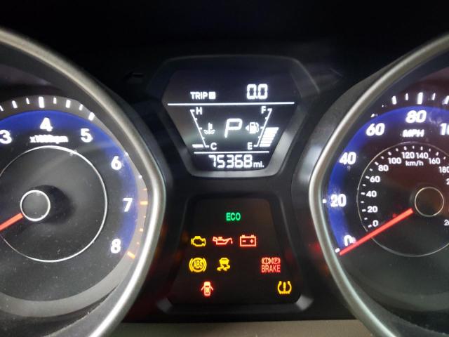 Photo 8 from auction – 2016 HYUNDAI ELANTRA SE with VIN 5NPDH4AE2GH724183