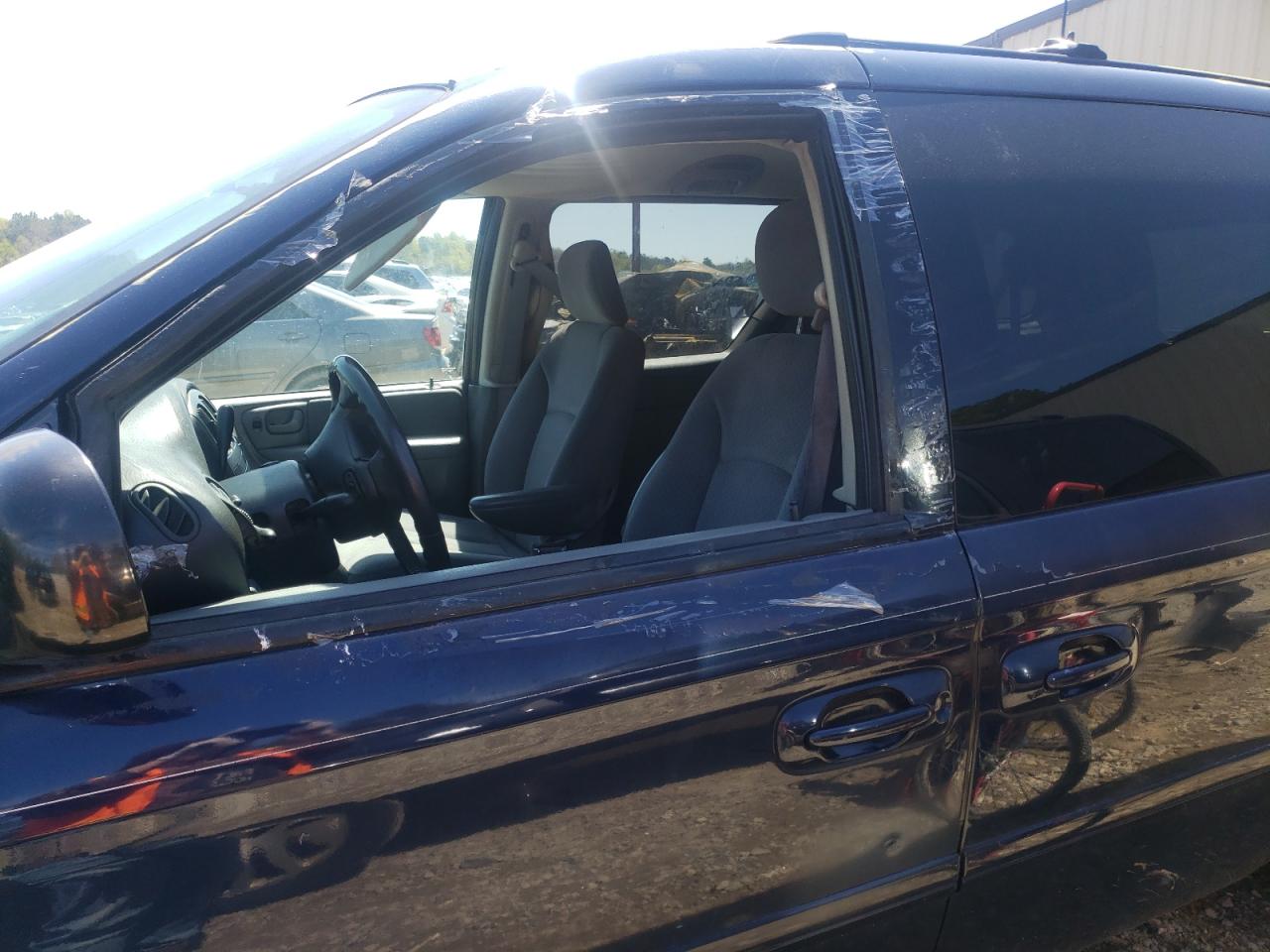 Photo 10 from auction – 2006 DODGE GRAND CARA with VIN 2D4GP44L96R659671