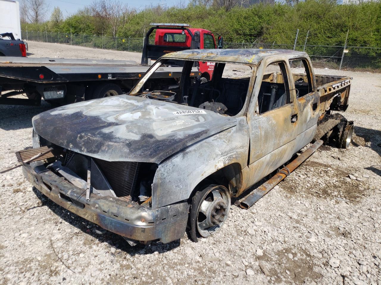 Photo 2 from auction – 2007 CHEVROLET SILVERADO with VIN 1GBJK33D67F194043