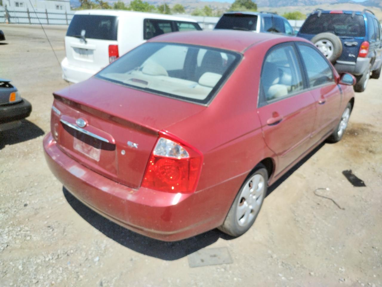 Photo 4 from auction – 2006 KIA SPECTRA LX with VIN KNAFE121265307248