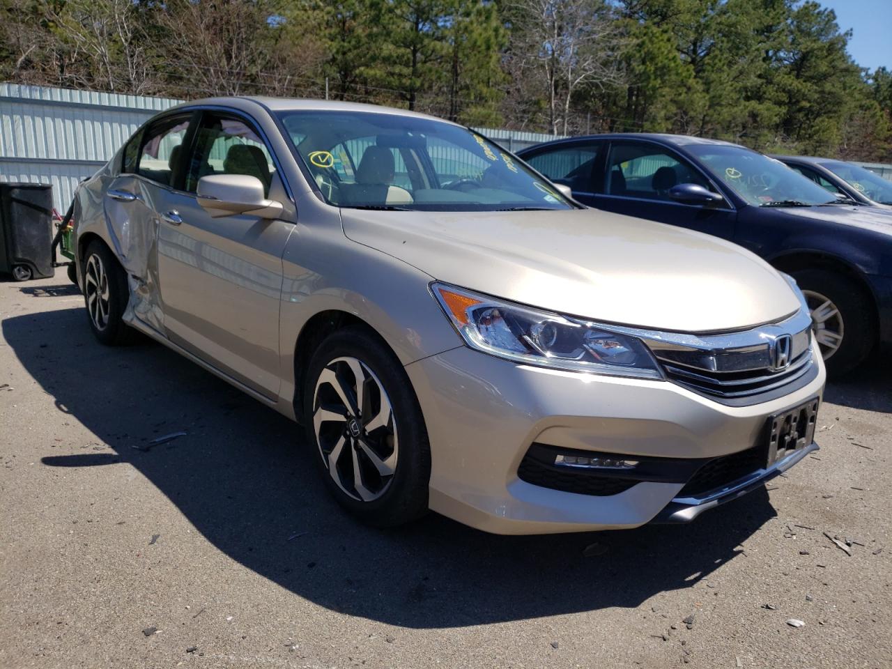 HONDA ACCORD EX 2016 with VIN 1HGCR2F77GA181512 - Photo from auction