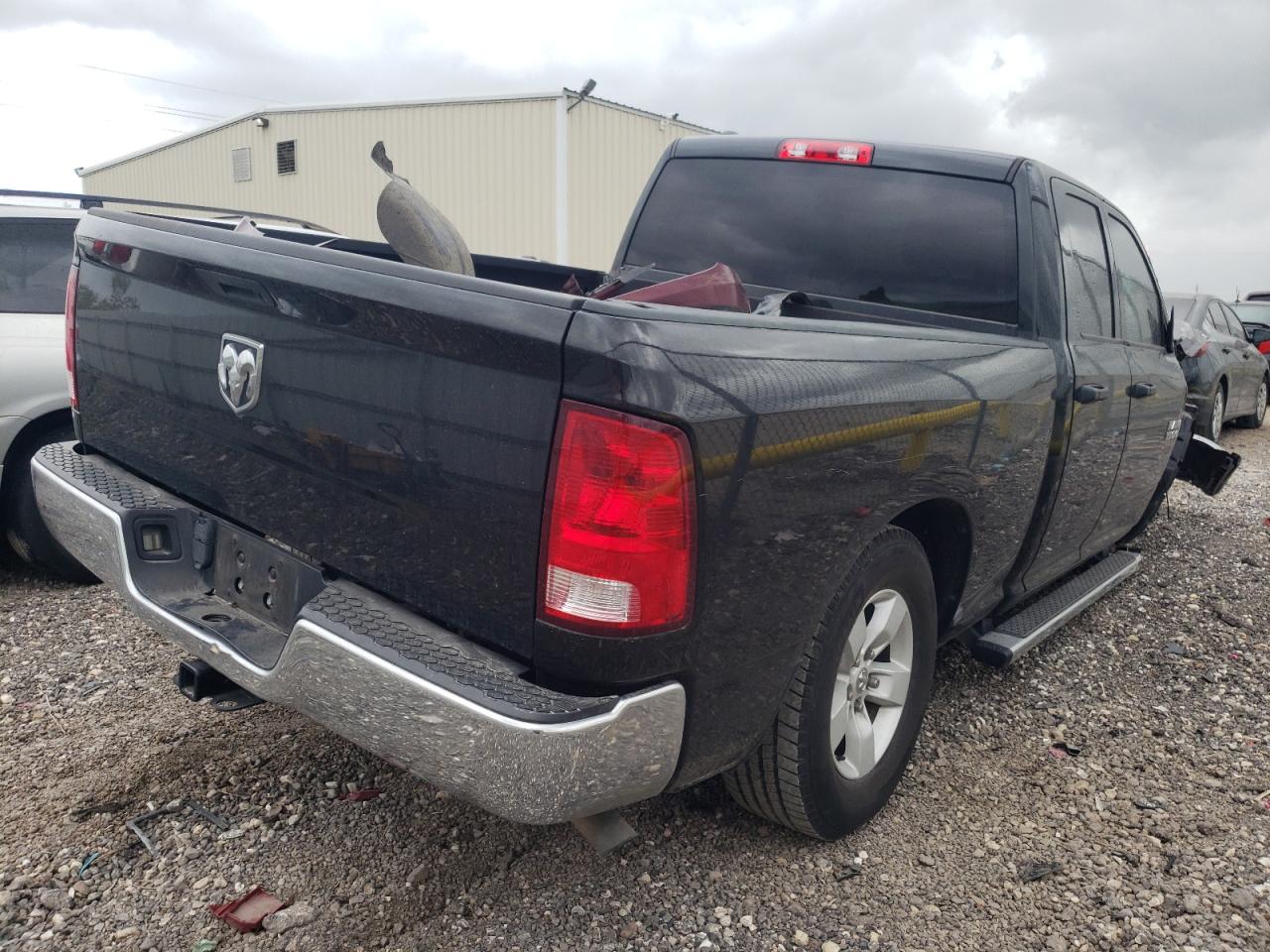 Photo 4 from auction – 2017 RAM 1500 ST with VIN 1C6RR6FG8HS855797