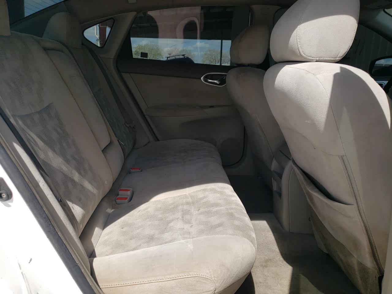 Photo 6 from auction – 2013 NISSAN SENTRA S with VIN 3N1AB7AP1DL774935