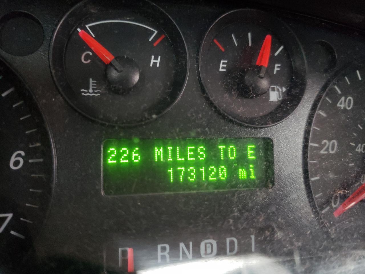 Photo 8 from auction – 2005 FORD TAURUS with VIN 1FAFP53265A235719