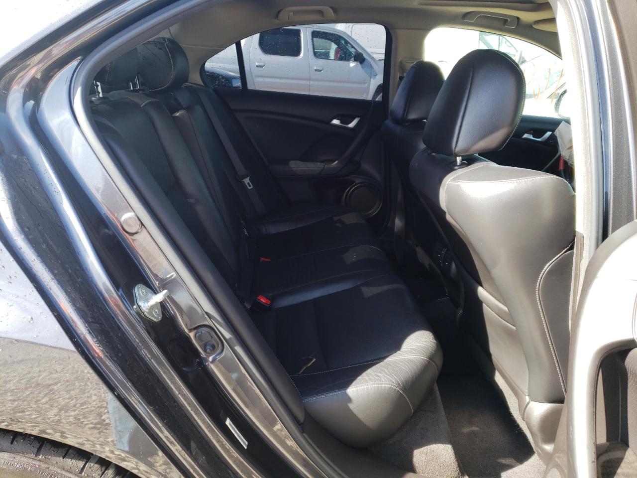 Photo 6 from auction – 2014 ACURA TSX with VIN JH4CU2F41EC003498