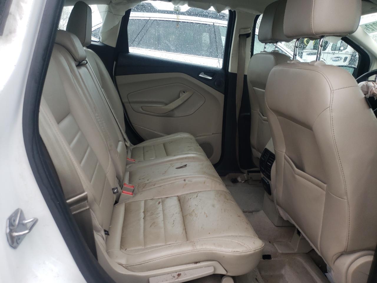 Photo 6 from auction – 2014 FORD C-MAX SEL with VIN 1FADP5BU9EL510983