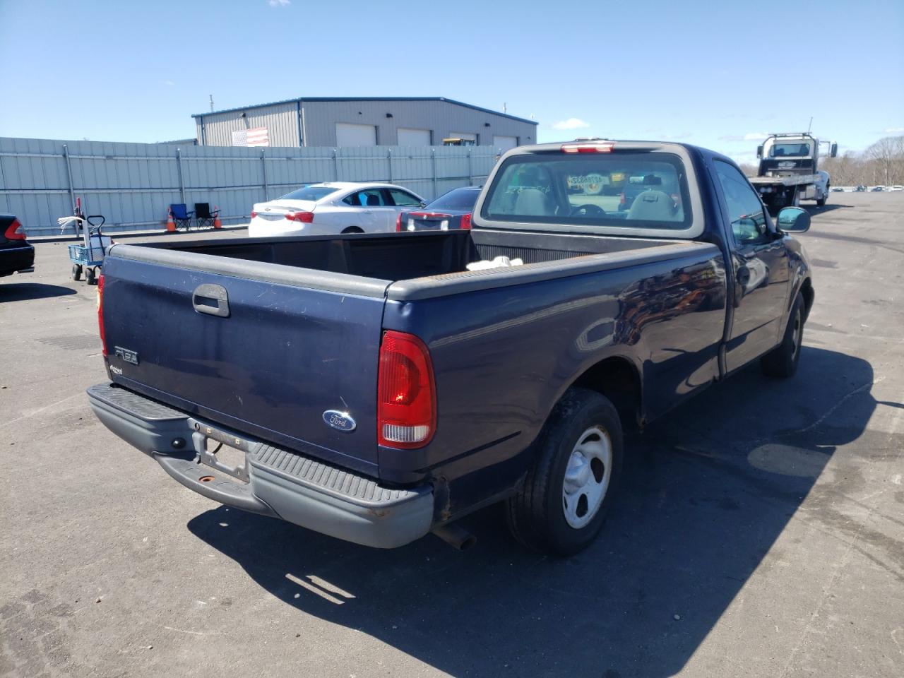 Photo 4 from auction – 2002 FORD F-150 with VIN 1FTRF17272NB72325