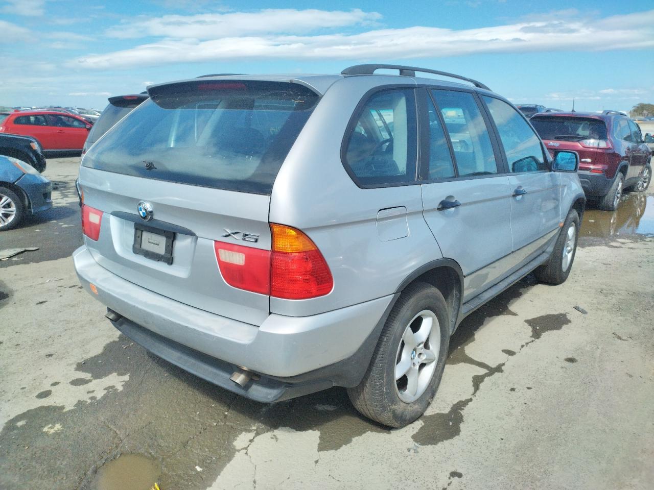 Photo 4 from auction – 2001 BMW X5 3.0I with VIN WBAFA53511LH78237
