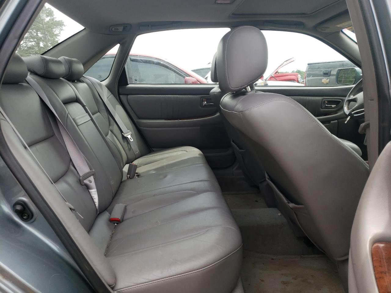 Photo 6 from auction – 2002 TOYOTA AVALON XL with VIN 4T1BF28B62U243618