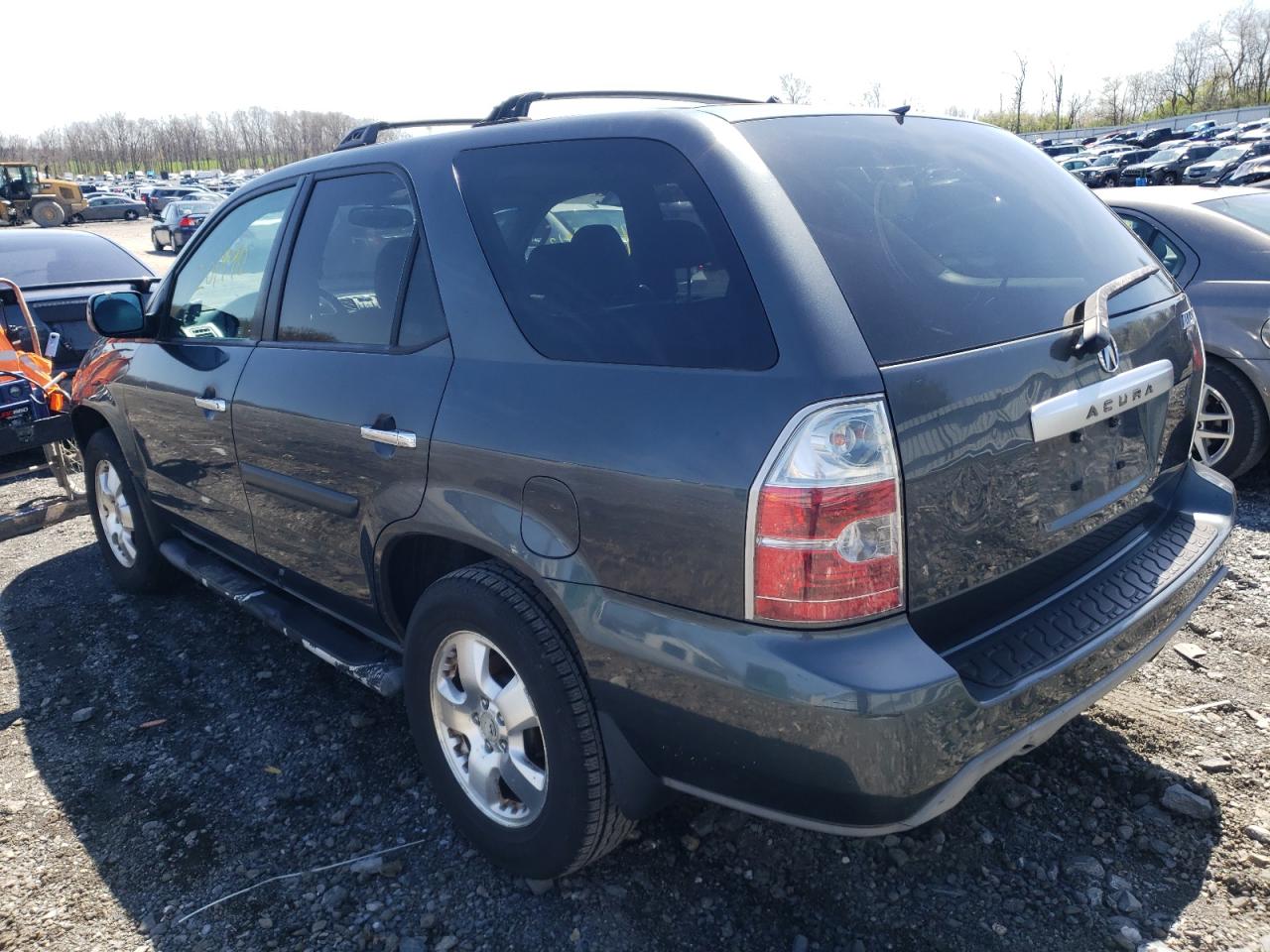 Photo 3 from auction – 2004 ACURA MDX with VIN 2HNYD18244H529563