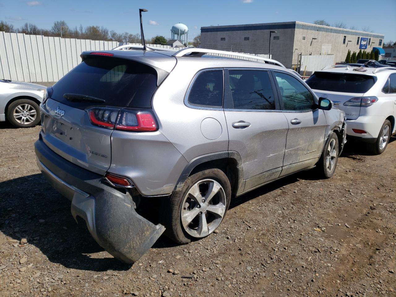 Photo 4 from auction – 2020 JEEP CHEROKEE L with VIN 1C4PJMDX6LD548270