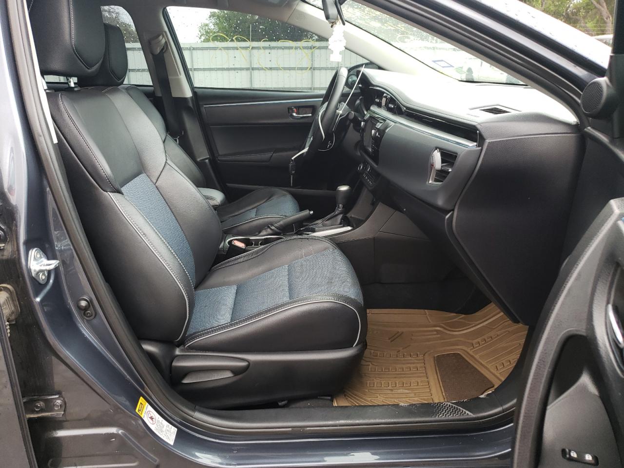 Photo 5 from auction – 2015 TOYOTA COROLLA L with VIN 5YFBURHE4FP312967