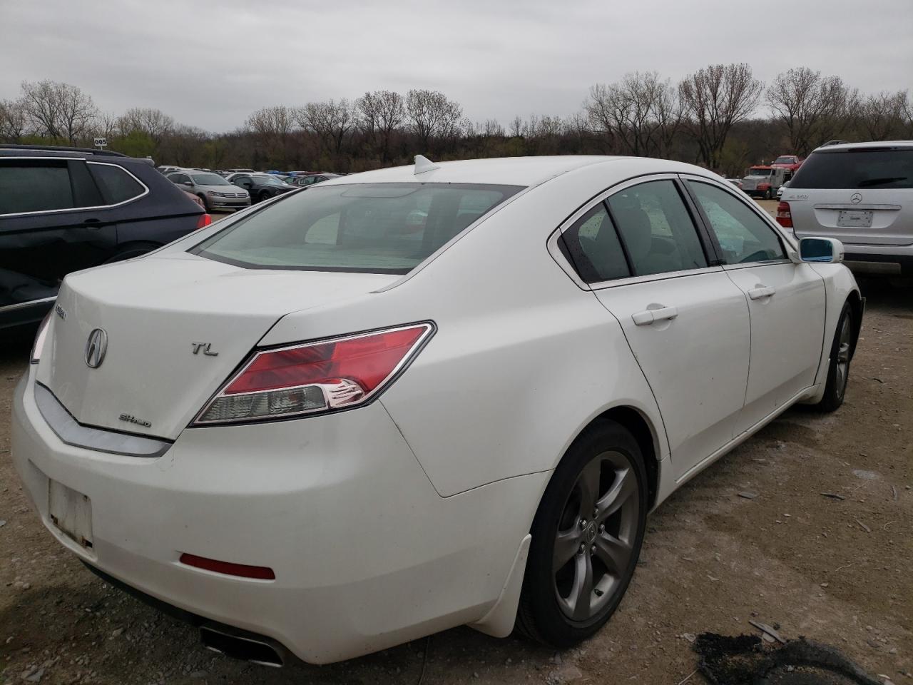 Photo 4 from auction – 2012 ACURA TL with VIN 19UUA9F23CA004538