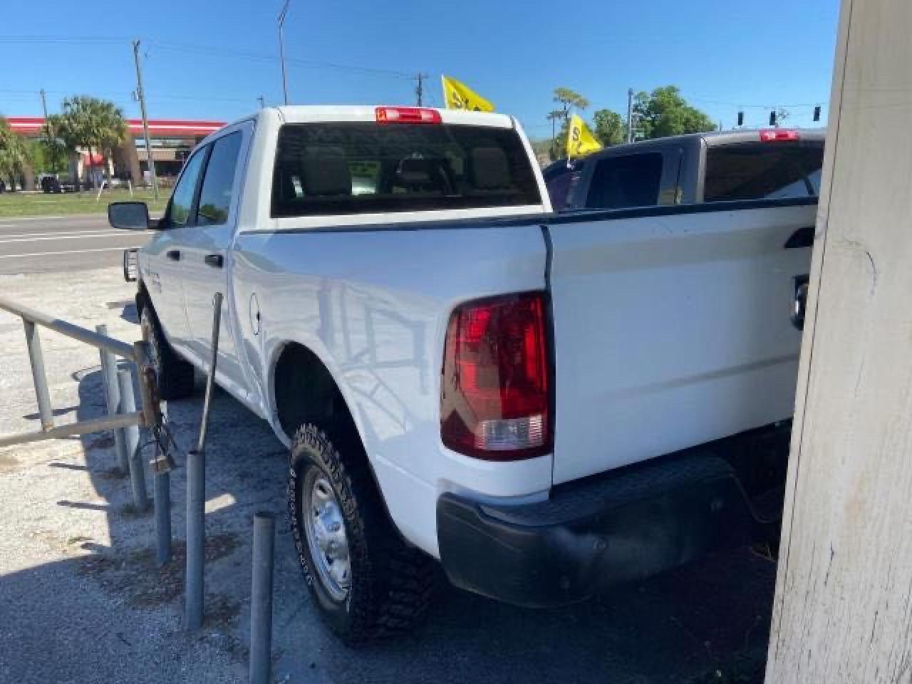 Photo 3 from auction – 2016 RAM 2500 ST with VIN 3C6TR5CT8GG370213
