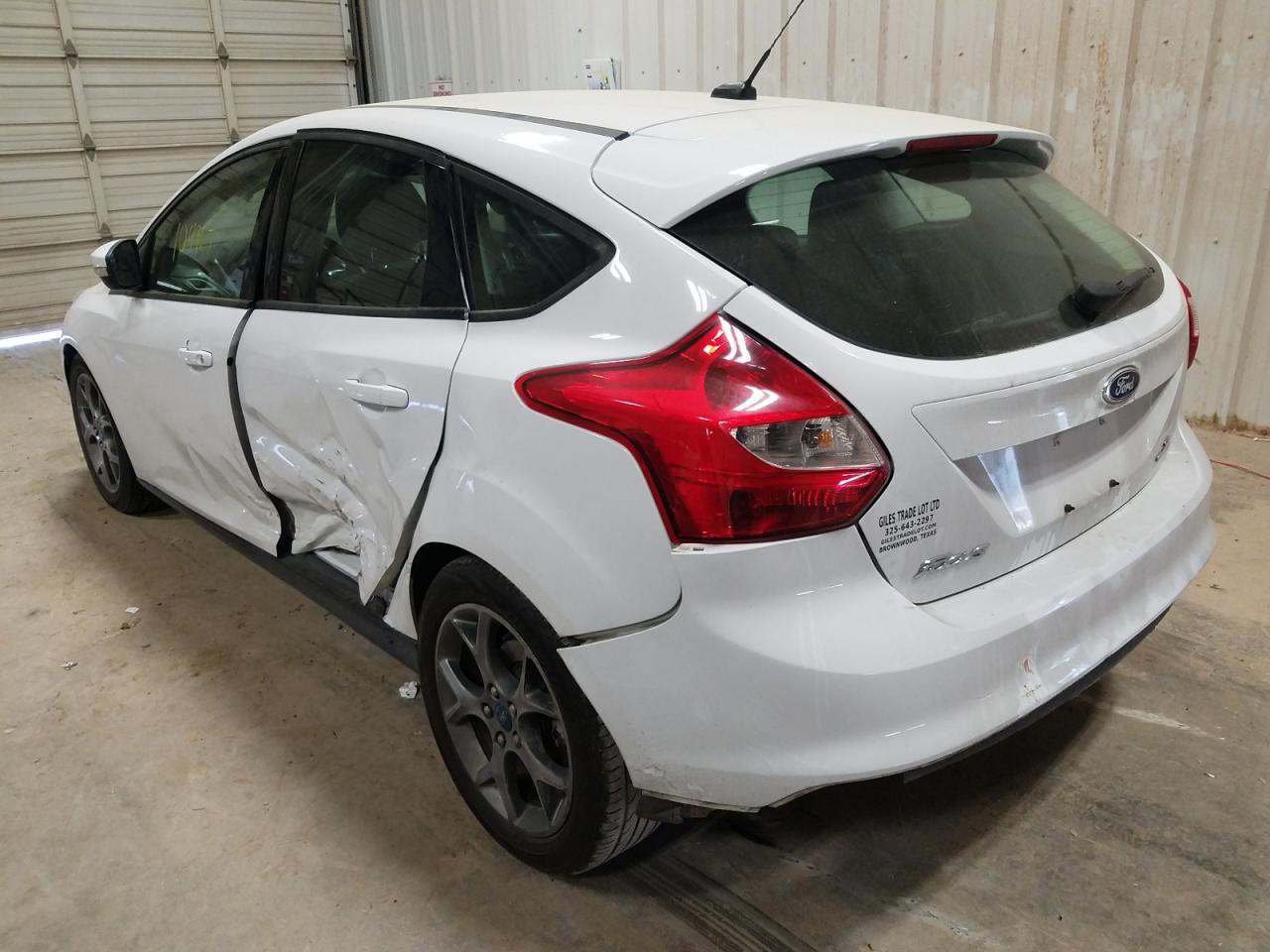 Photo 3 from auction – 2013 FORD FOCUS SE with VIN 1FADP3K28DL138974