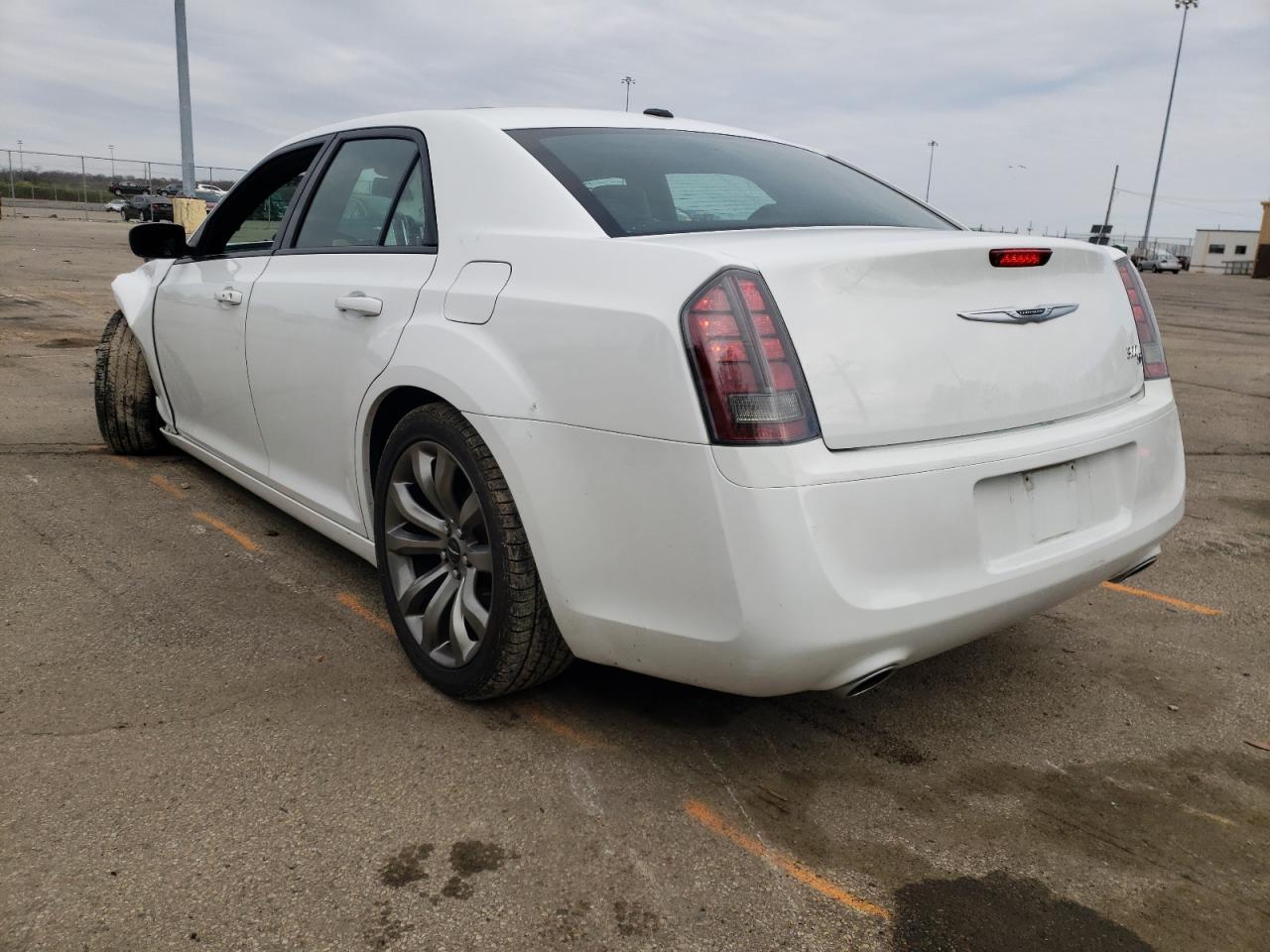 Photo 3 from auction – 2014 CHRYSLER 300 S with VIN 2C3CCABG5EH307093