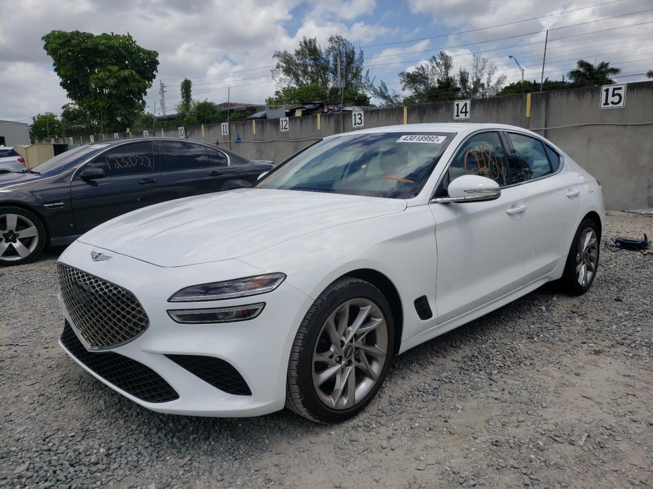Photo 2 from auction – 2022 GENESIS G70 BASE with VIN KMTG34TA4NU093351