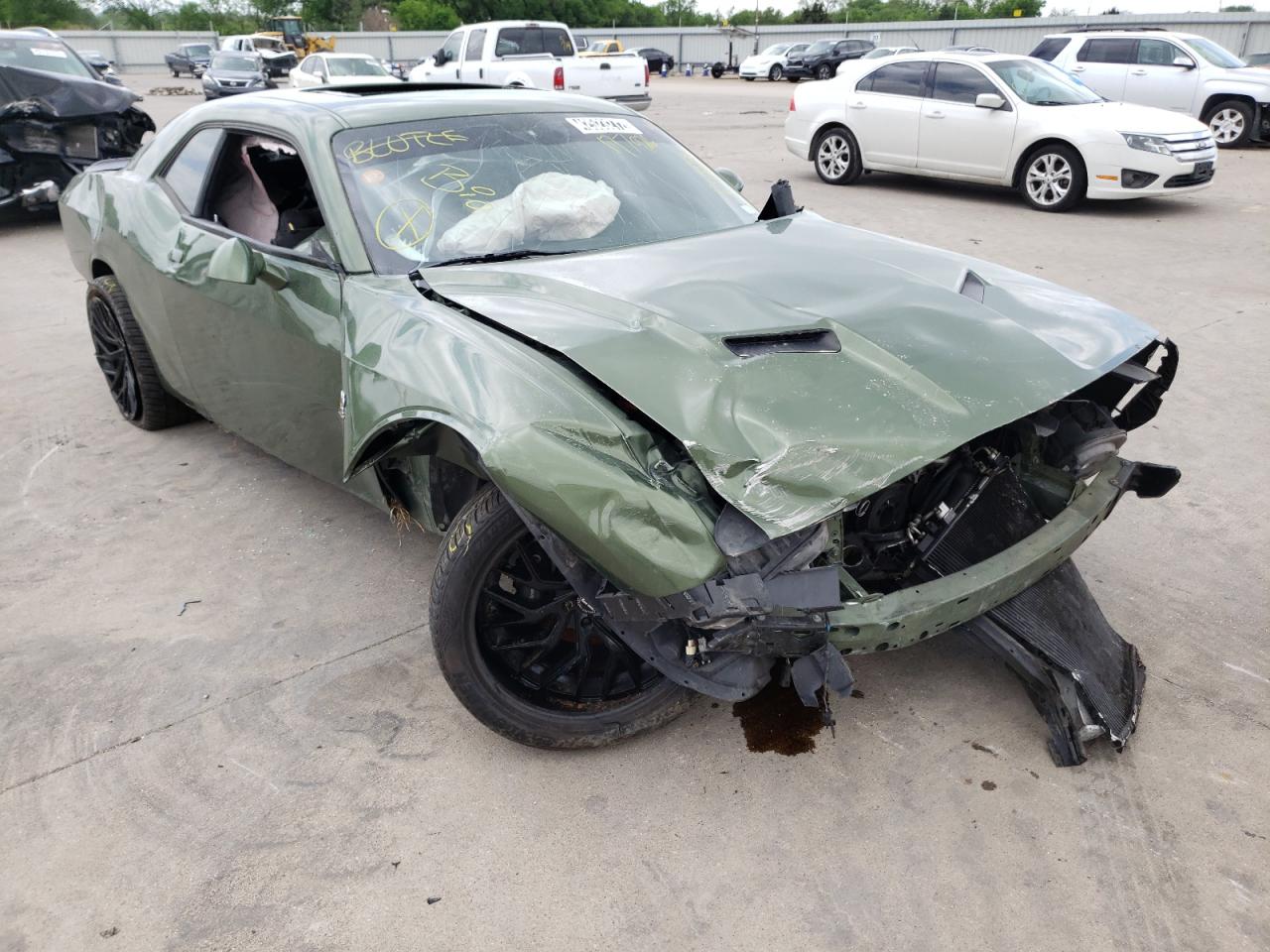 DODGE CHALLENGER 2018 with VIN 2C3CDZFJ5JH177926 - Photo from auction