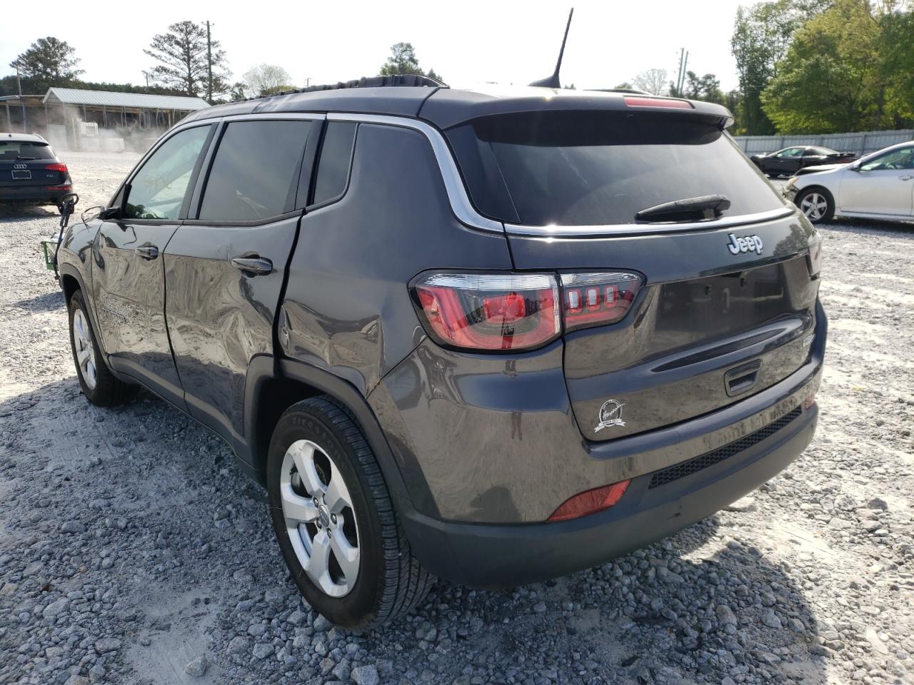 Photo 3 from auction – 2017 JEEP COMPASS LA with VIN 3C4NJCBB1HT652854