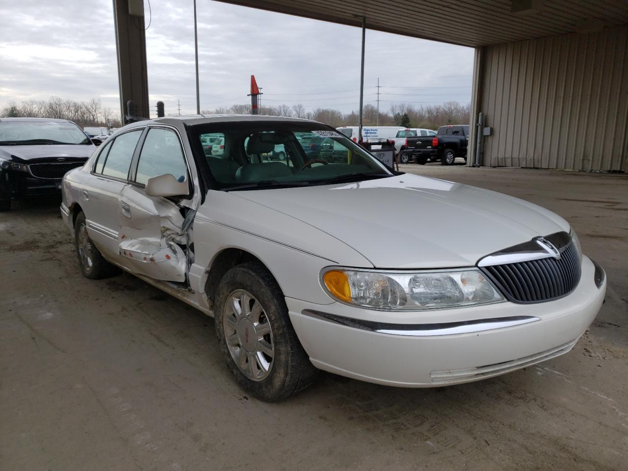 LINCOLN CONTINENTA 2002 z numerem VIN 1LNHM97V32Y676598 - Zdjęcie z aukcji