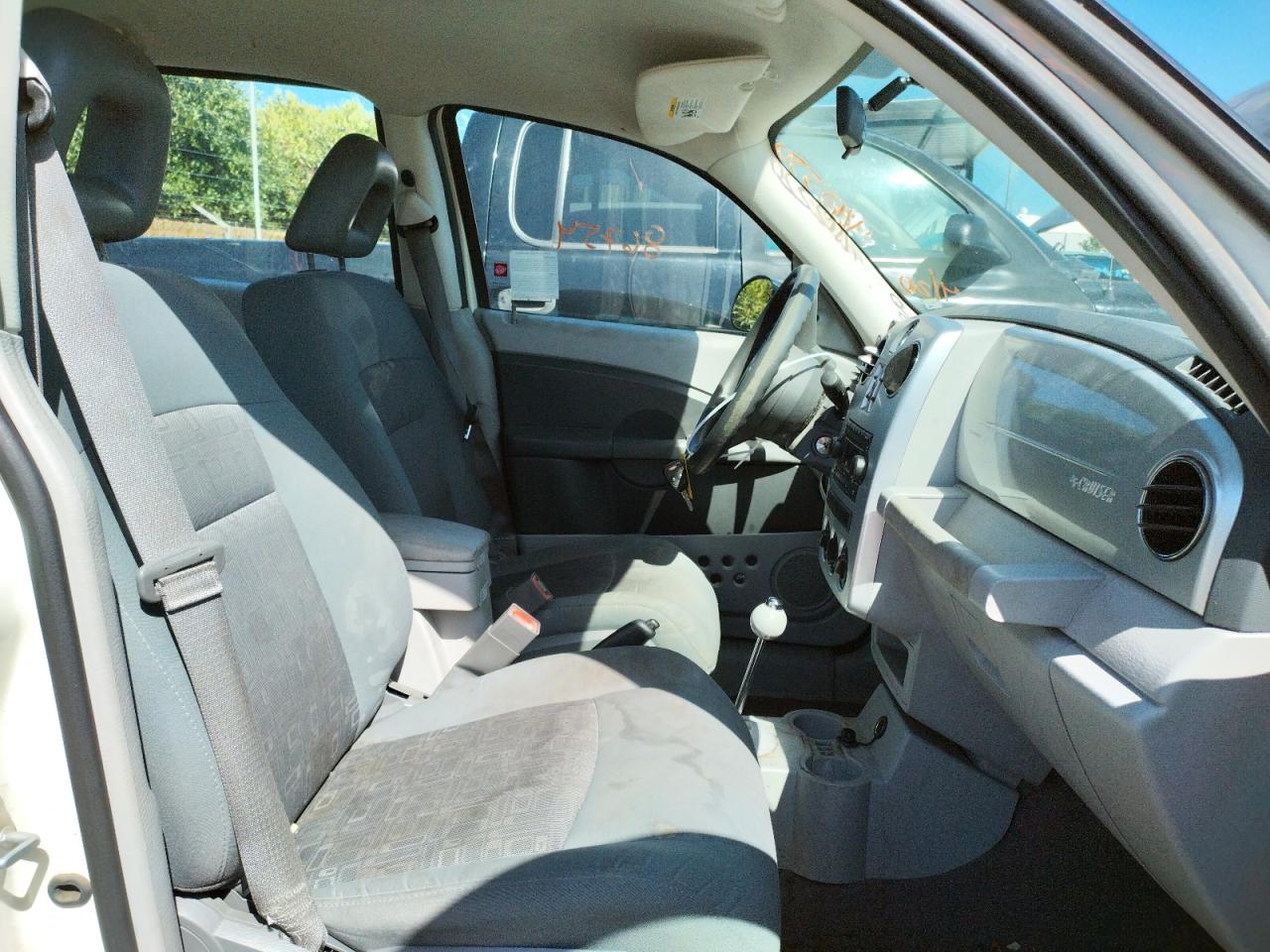 Photo 5 from auction – 2008 CHRYSLER PT CRUISER with VIN 3A8FY48B18T234476