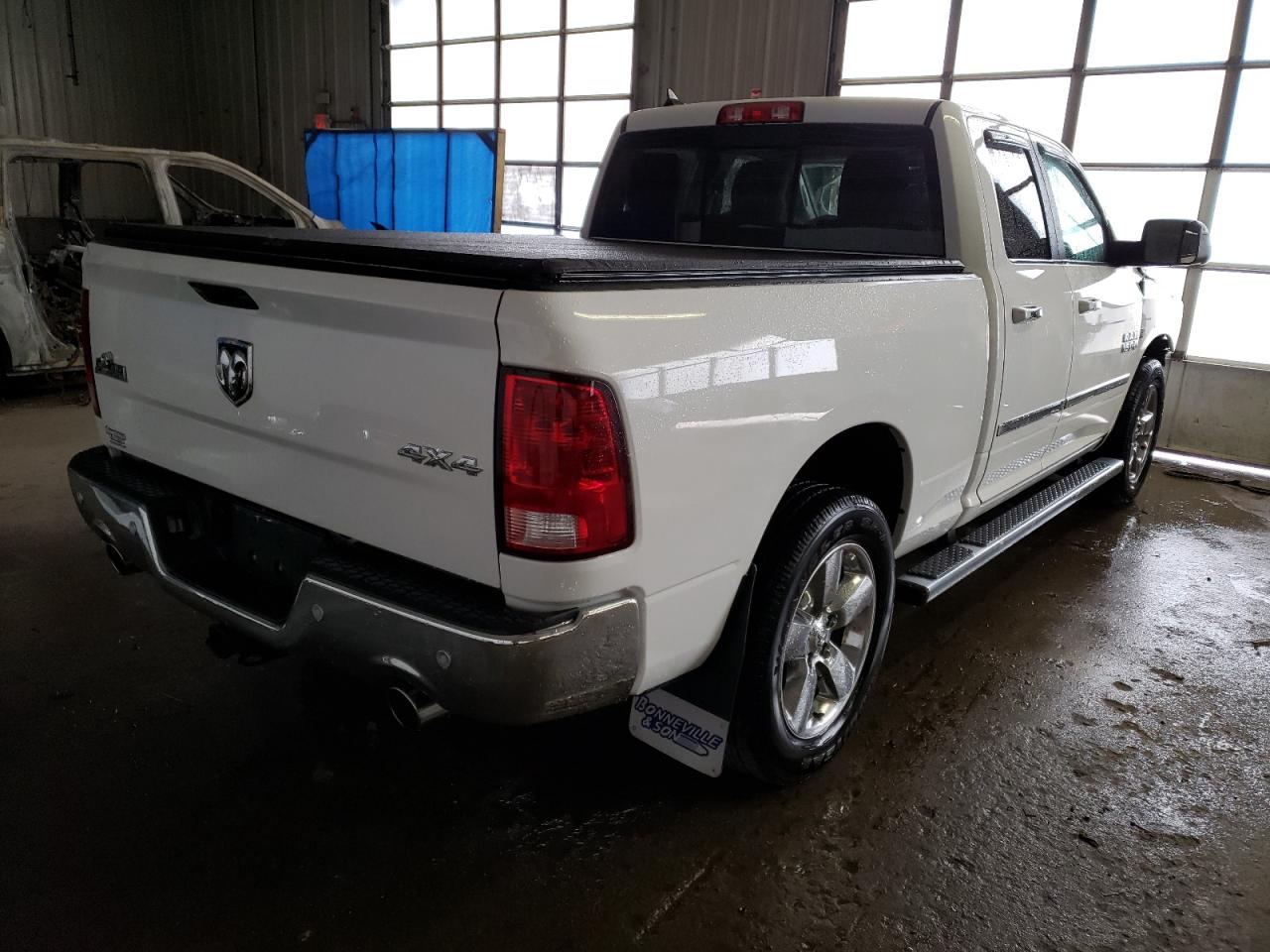 Photo 4 from auction – 2016 RAM 1500 SLT with VIN 1C6RR7GT5GS142906