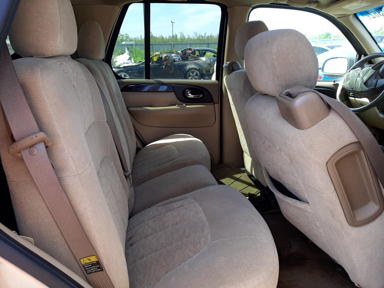 Photo 6 from auction – 2004 GMC ENVOY with VIN 1GKDS13S942304473