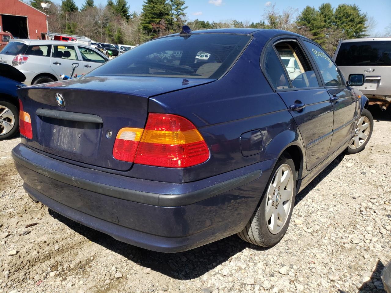 Photo 4 from auction – 2004 BMW 325 I with VIN WBAEV33444KR32670
