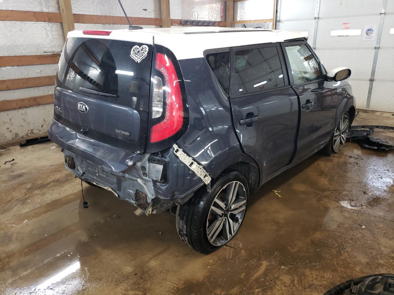 Photo 4 from auction – 2016 KIA SOUL + with VIN KNDJP3A50G7275610