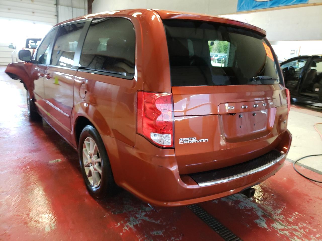Photo 3 from auction – 2012 DODGE GRAND CARA with VIN 2C4RDGEG2CR184359