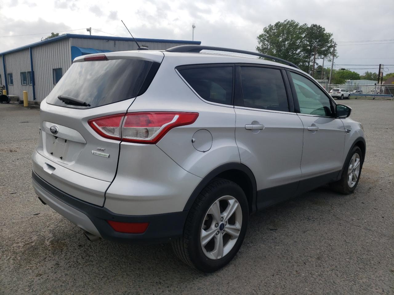 Photo 4 from auction – 2015 FORD ESCAPE SE with VIN 1FMCU0GX5FUB09958