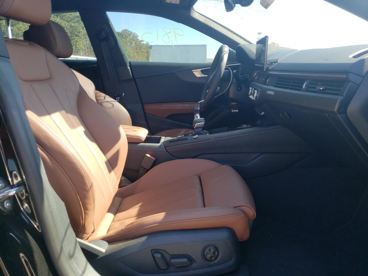 Photo 5 from auction – 2021 AUDI A5 PREMIUM with VIN WAUFACF51MA050804