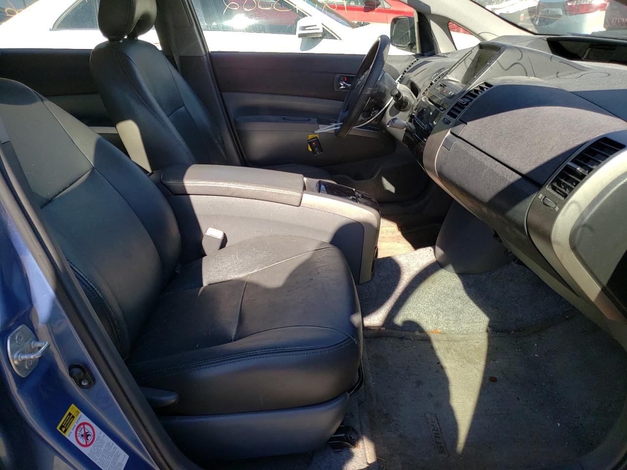 Photo 5 from auction – 2007 TOYOTA PRIUS with VIN JTDKB20U977637276