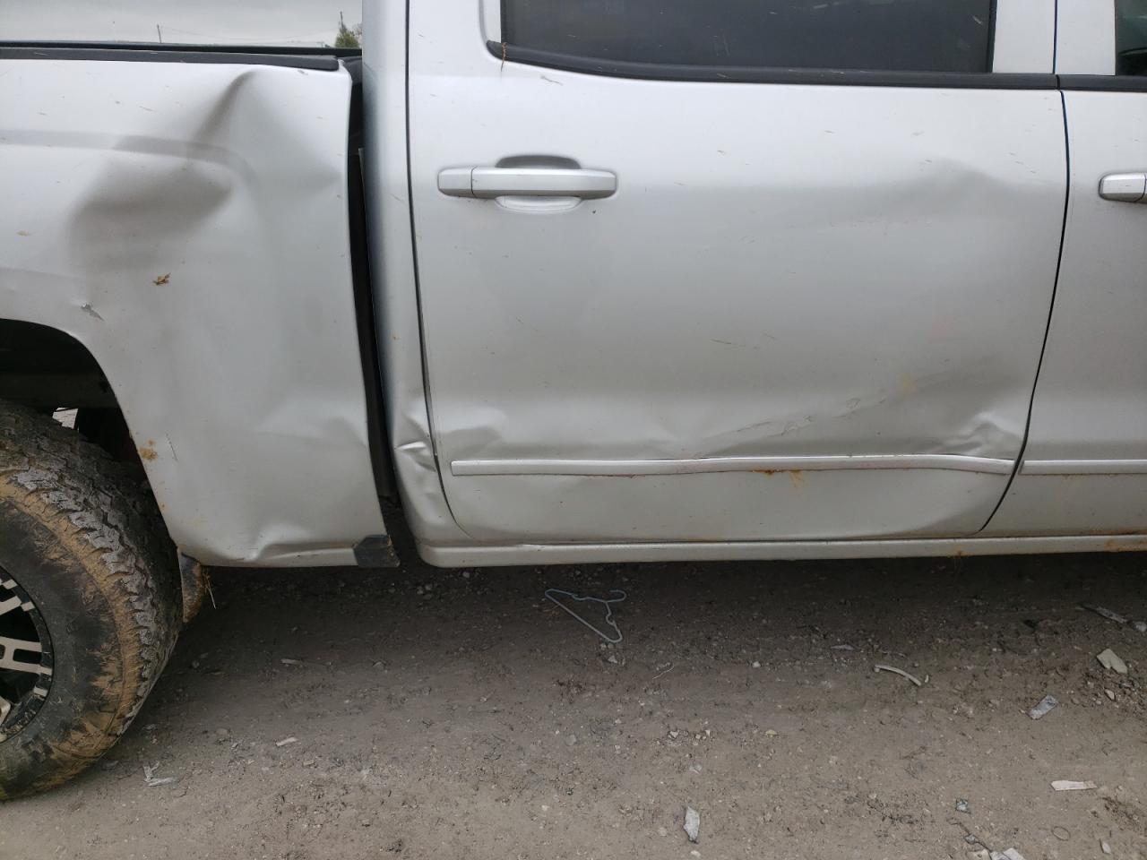 Photo 9 from auction – 2017 CHEVROLET SILVERADO with VIN 3GCUKREC7HG229687