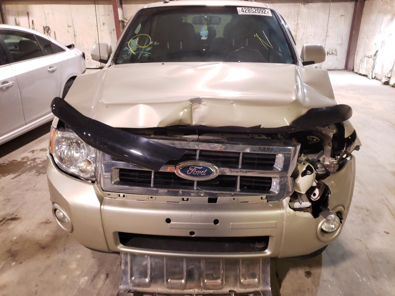 Photo 9 from auction – 2012 FORD ESCAPE LIM with VIN 1FMCU0E70CKB91222