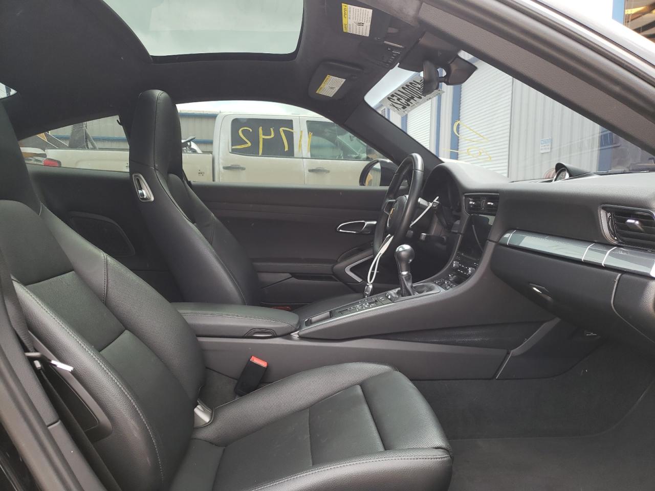 Photo 5 from auction – 2017 PORSCHE 911 CARRER with VIN WP0AA2A98HS108232