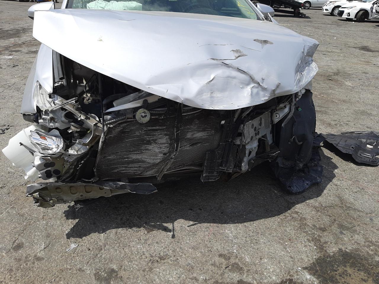 Photo 9 from auction – 2014 TOYOTA CAMRY L with VIN 4T4BF1FK5ER349274